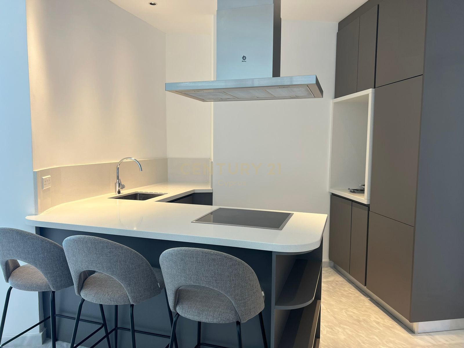 2 bedrooms Apartment in Nicosia, Cyprus No. 53358