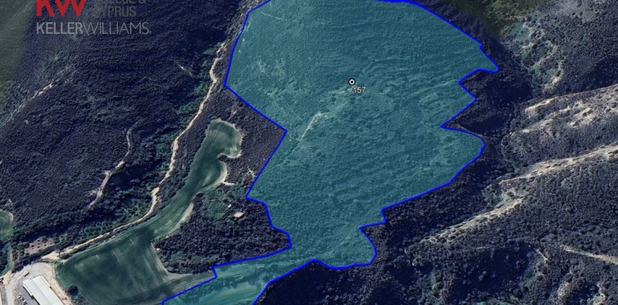 93647m2 Land in Agios Theodoros, Larnaka, No. 40474