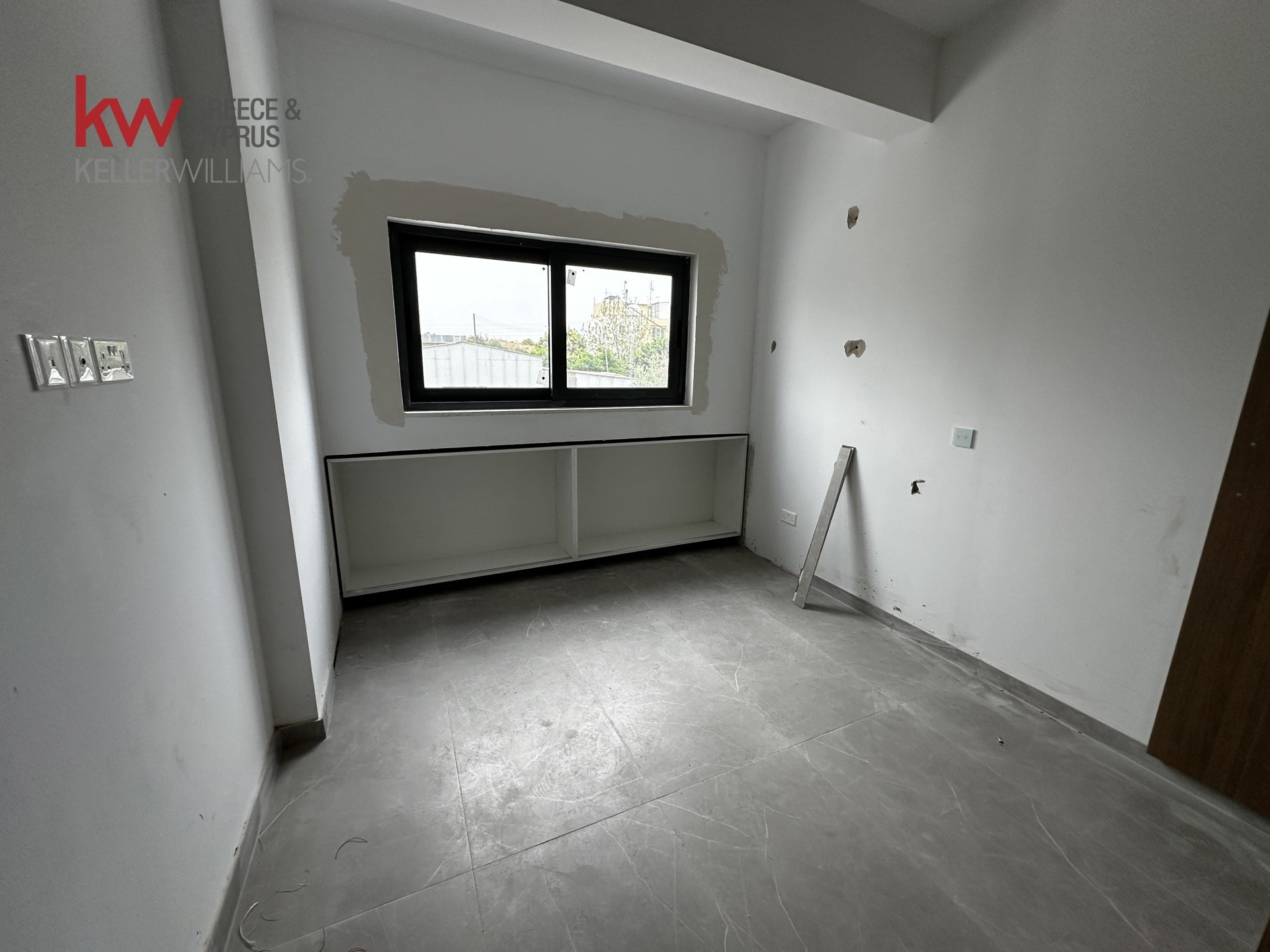2 bedrooms Apartment in Kolossi, Limassol, Cyprus No. 40473