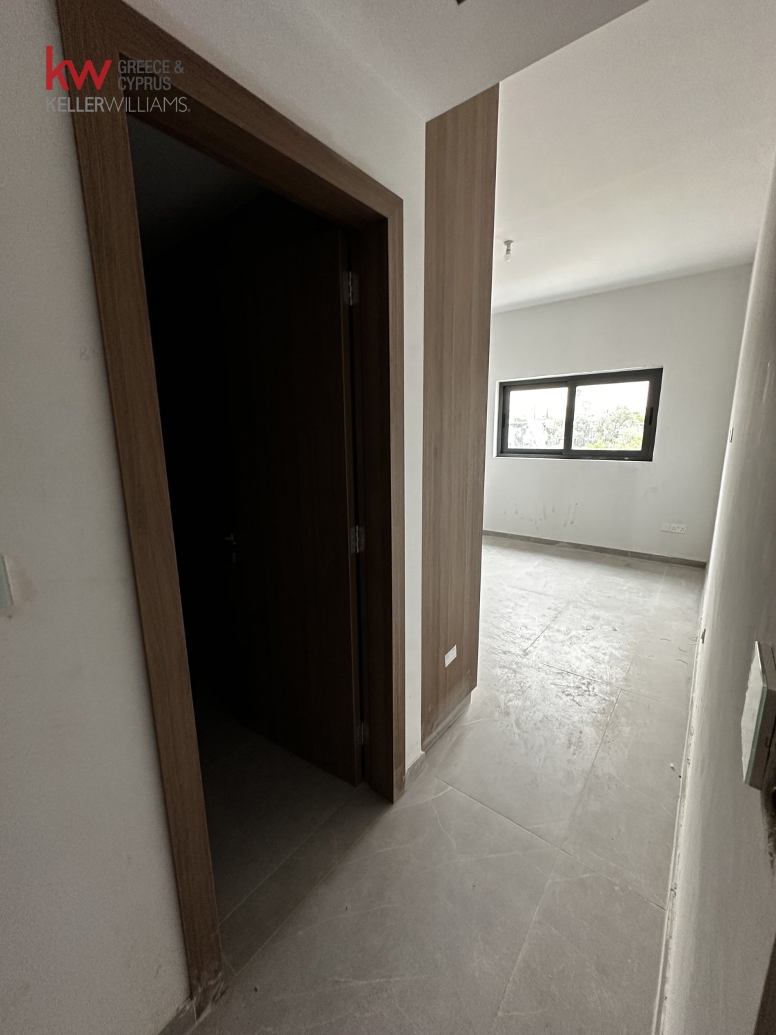 2 bedrooms Apartment in Kolossi, Limassol, Cyprus No. 40473