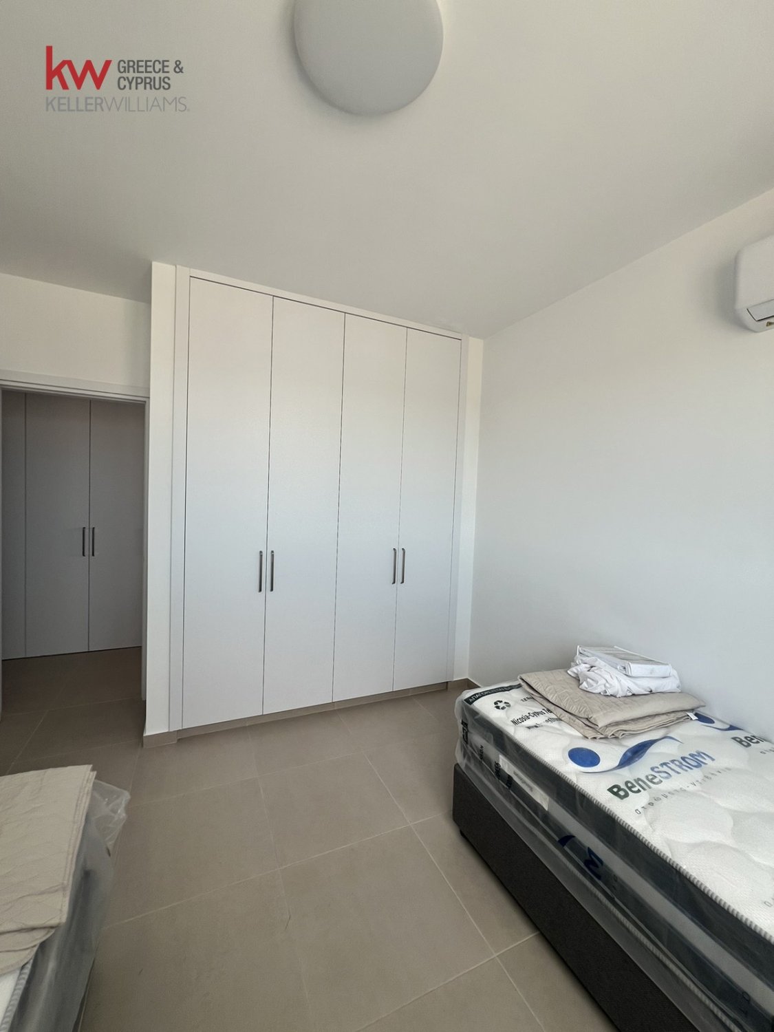 2 bedrooms Apartment in Larnaca, Larnaka, Cyprus No. 50323