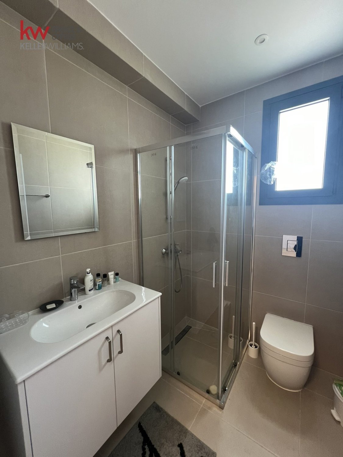 2 bedrooms Apartment in Larnaca, Larnaka, Cyprus No. 50323