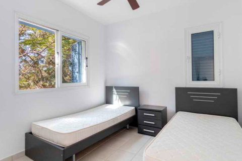 Квартира с 2 спальнями в Мандрия, Пафос,  № 48479 7