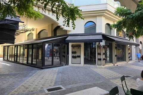 128m2 Boutique à Larnaca, Larnaka,  No. 49232