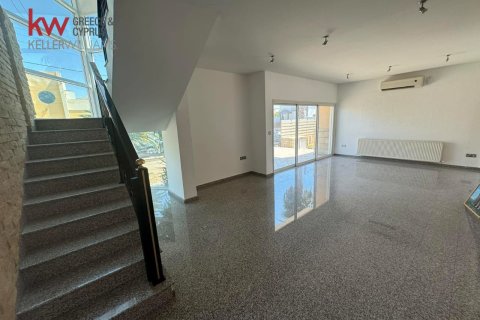 5 bedrooms Townhouse in Latsia, Nicosia,  No. 39532 20