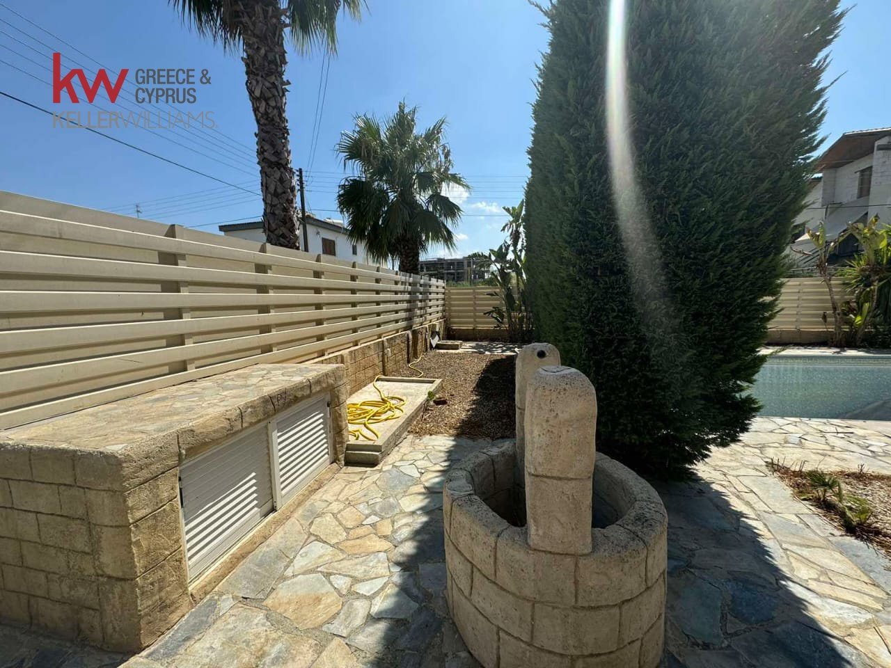 5 bedrooms Townhouse in Latsia, Nicosia, Cyprus No. 39532