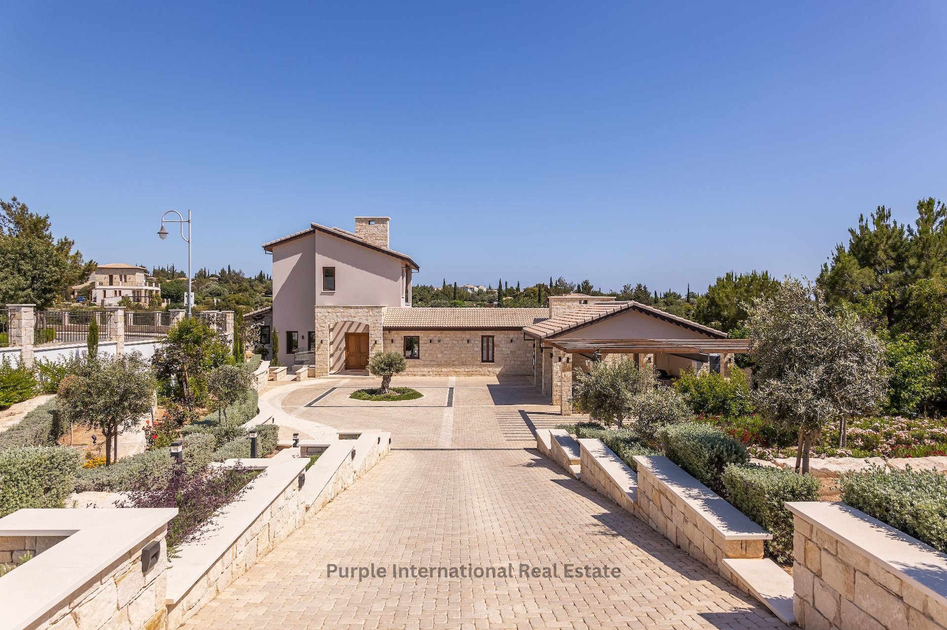 6 bedrooms Villa in Aphrodite Hills, Kouklia, Paphos, Cyprus No. 36810