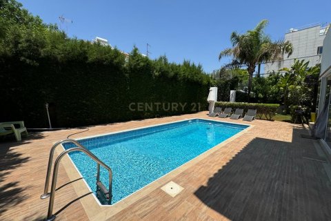 4 dormitorios Villa en Agios Athanasios, Limassol,  No. 55870 9