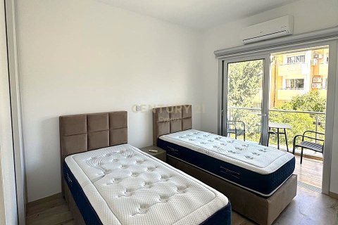 Квартира с 4 спальнями в Агиос Тихонас, Лимасол,  № 55873 6