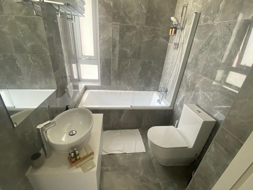 2 bedrooms Apartment in Agios Tychonas, Limassol, Cyprus No. 55867
