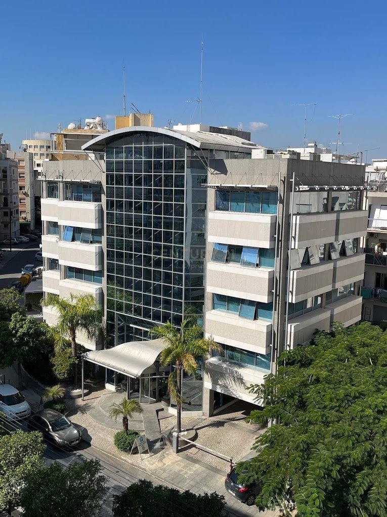 965m2 Office in Limassol, Cyprus No. 55871