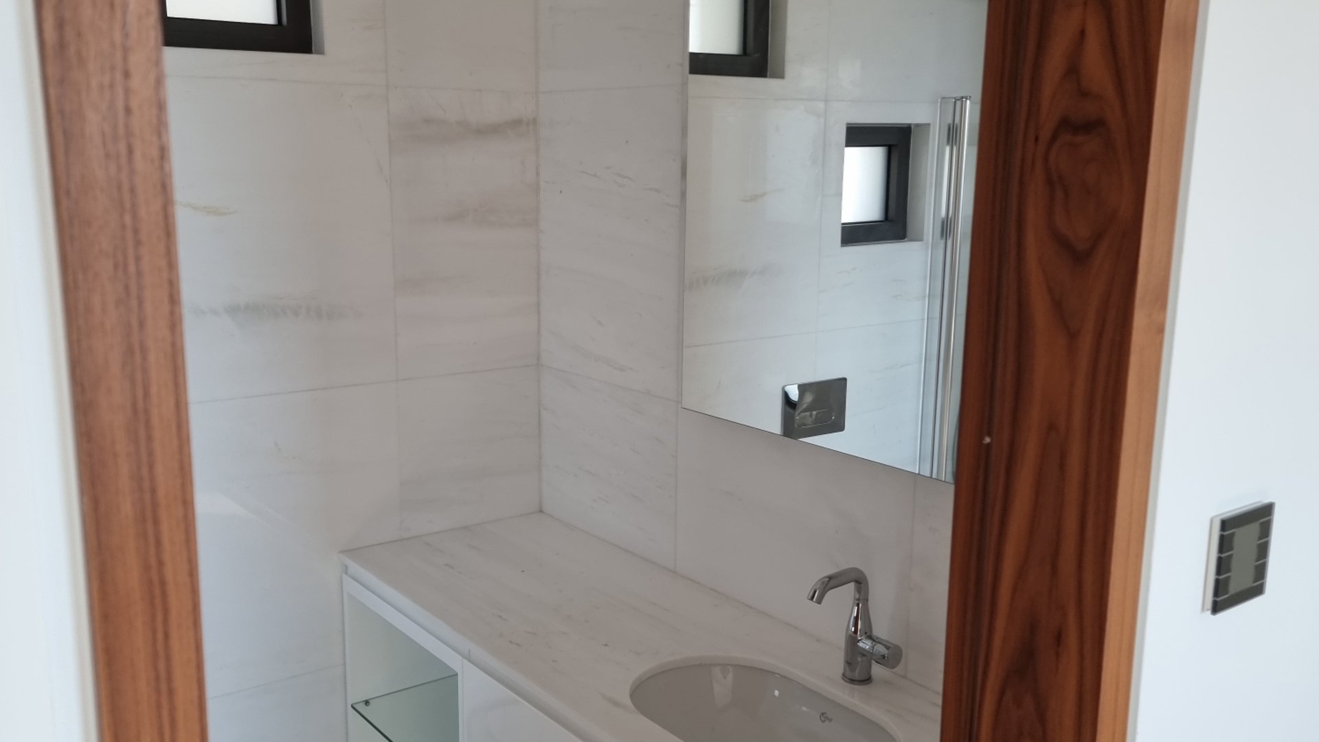 3 bedrooms Apartment in Larnaca, Larnaka, Cyprus No. 26385