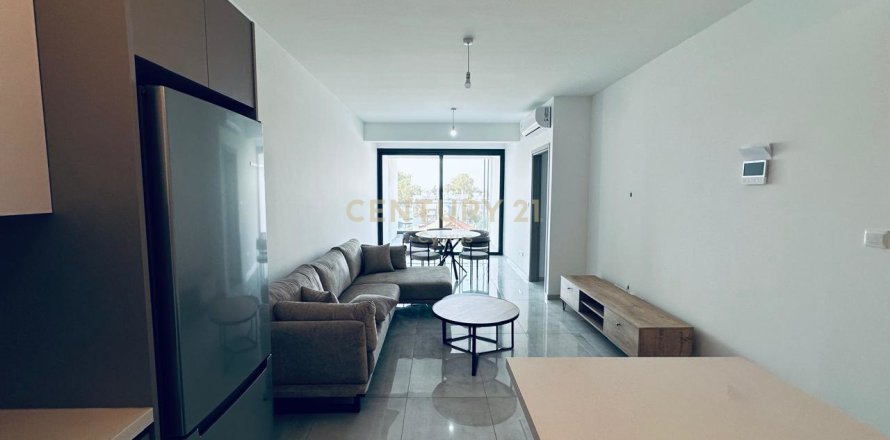 2 bedrooms Penthouse in Limassol, No. 53971