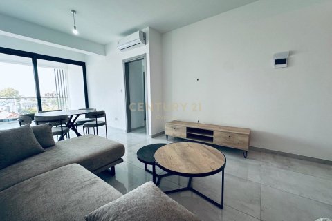 2 bedrooms Penthouse in Limassol, No. 53971 6