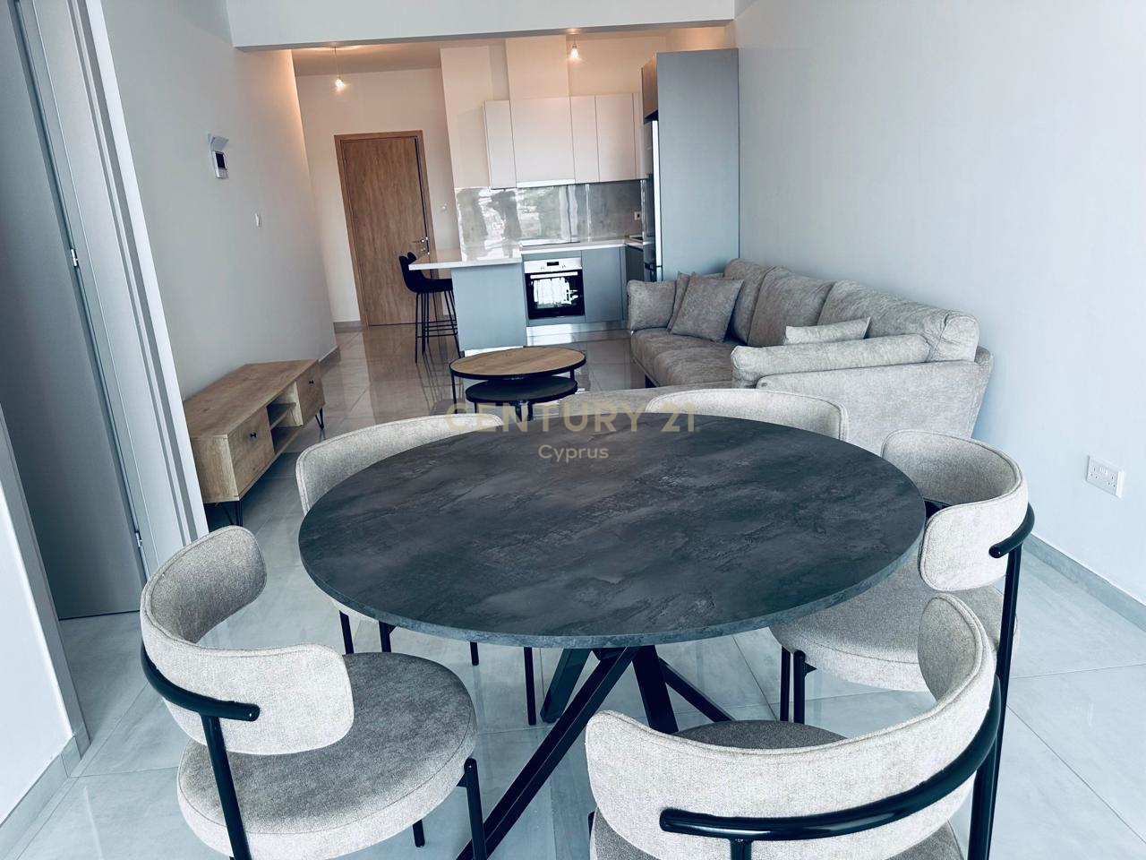 2 bedrooms Penthouse in Limassol, Cyprus No. 53971