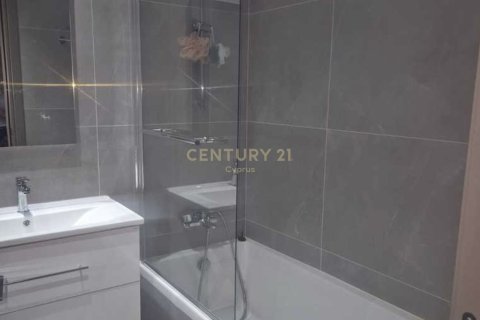 3 bedrooms Penthouse in Larnaca, Larnaka,  No. 57208 9
