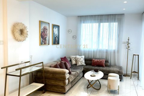 2 bedrooms Apartment in Limassol,  No. 57205 4