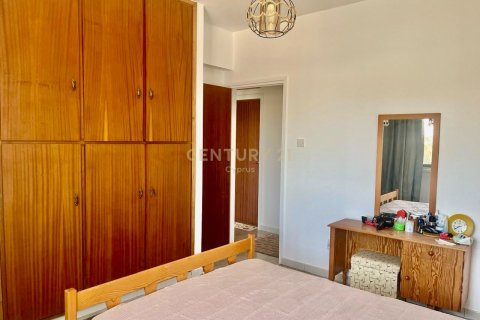 3 bedrooms Apartment in Germasogeia, Limassol,  No. 57203 6