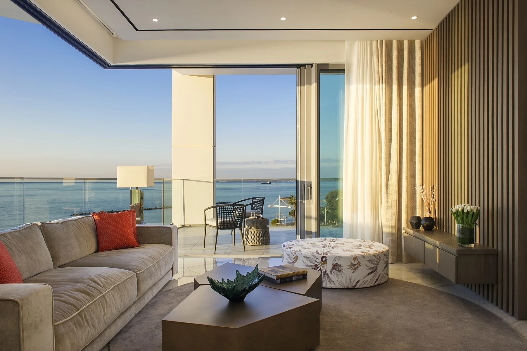 2 bedrooms Apartment in Limassol, Cyprus No. 4972
