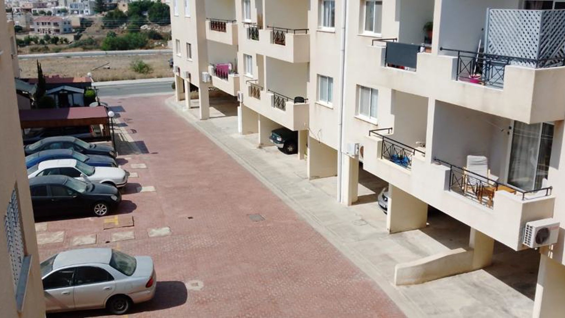 2 bedrooms Apartment in Chloraka, Paphos, Cyprus No. 29075