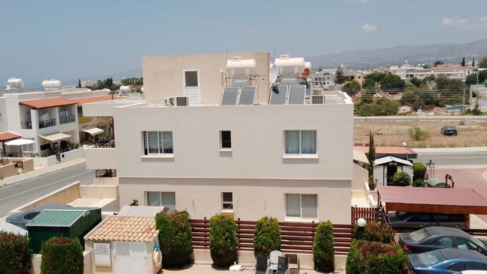 2 bedrooms Apartment in Chloraka, Paphos, Cyprus No. 29075