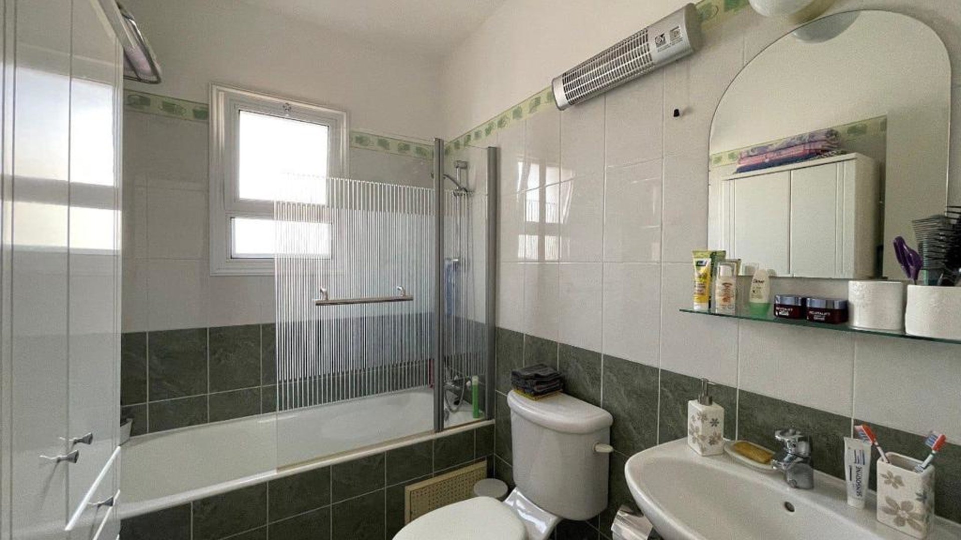 2 bedrooms Apartment in Chloraka, Paphos, Cyprus No. 29075