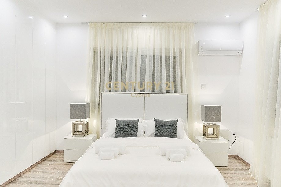 5 dormitorios Villa en Agios Tychonas, Limassol, Chipre No. 55714