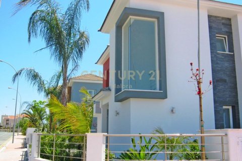 6 dormitorios Villa en Pyrgos, Limassol,  No. 55719 3