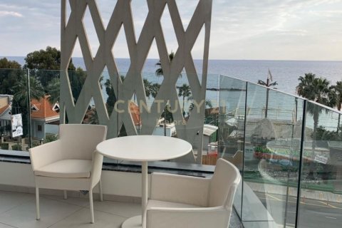 3 dormitorios Apartamento en Germasogeia, Limassol,  No. 55718