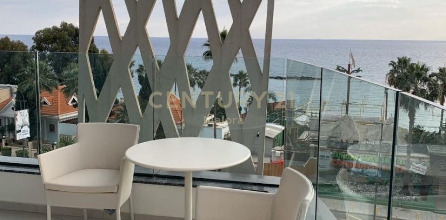 3 dormitorios Apartamento en Germasogeia, Limassol, No. 55718