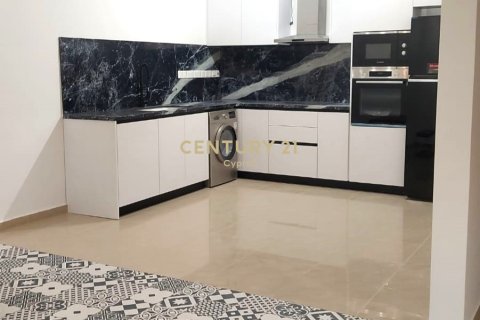 5 dormitorios Villa en Agios Tychonas, Limassol,  No. 55713 5
