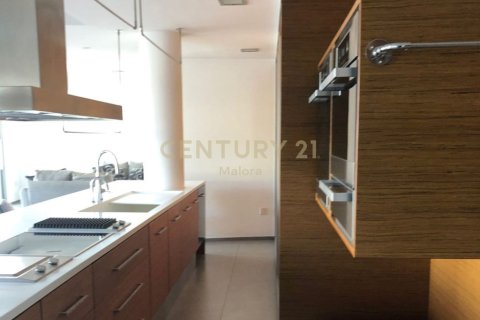 5 dormitorios Villa en Germasogeia, Limassol,  No. 55716 8