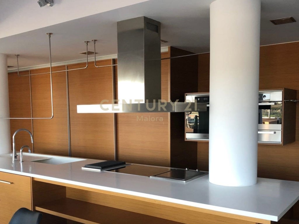 5 dormitorios Villa en Germasogeia, Limassol, Chipre No. 55716