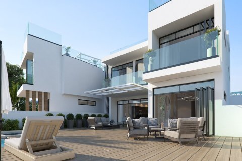 4 bedrooms Villa in Ayia Napa, Ammochostos,  No. 42840 3