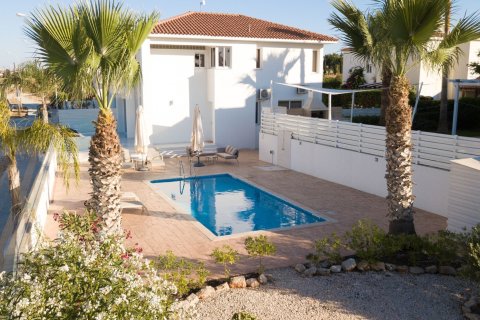 3 bedrooms Villa in Protaras, Ammochostos,  No. 42841 4