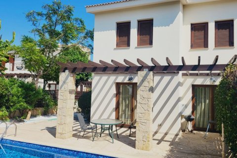 3 bedrooms Villa in Aphrodite Hills, Kouklia, Paphos, Cyprus No. 27118