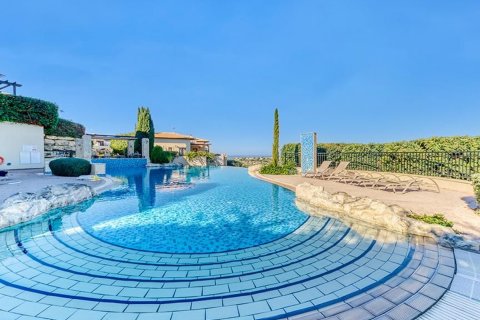 3 bedrooms Villa in Aphrodite Hills, Kouklia, Paphos, Cyprus No. 27117