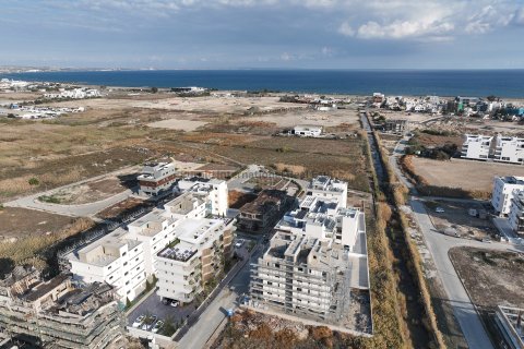 2 bedrooms Apartment in Livadia, Larnaka,  No. 51244 2