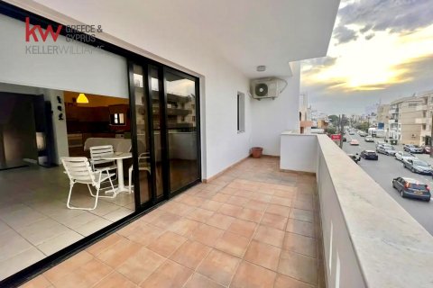 2 bedrooms Apartment in Larnaca, Larnaka,  No. 40081 6