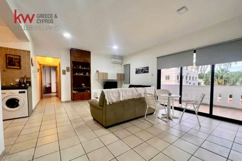 2 bedrooms Apartment in Larnaca, Larnaka,  No. 40081 4