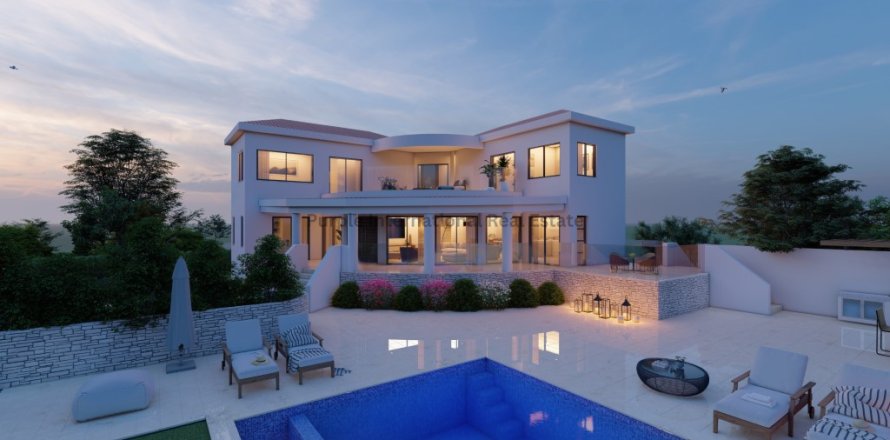 5 bedrooms Villa in Sea Caves, Pegeia, Paphos, No. 39257