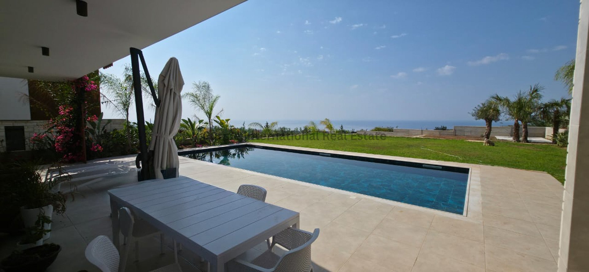 4 bedrooms Villa in Tala, Paphos, Cyprus No. 39255