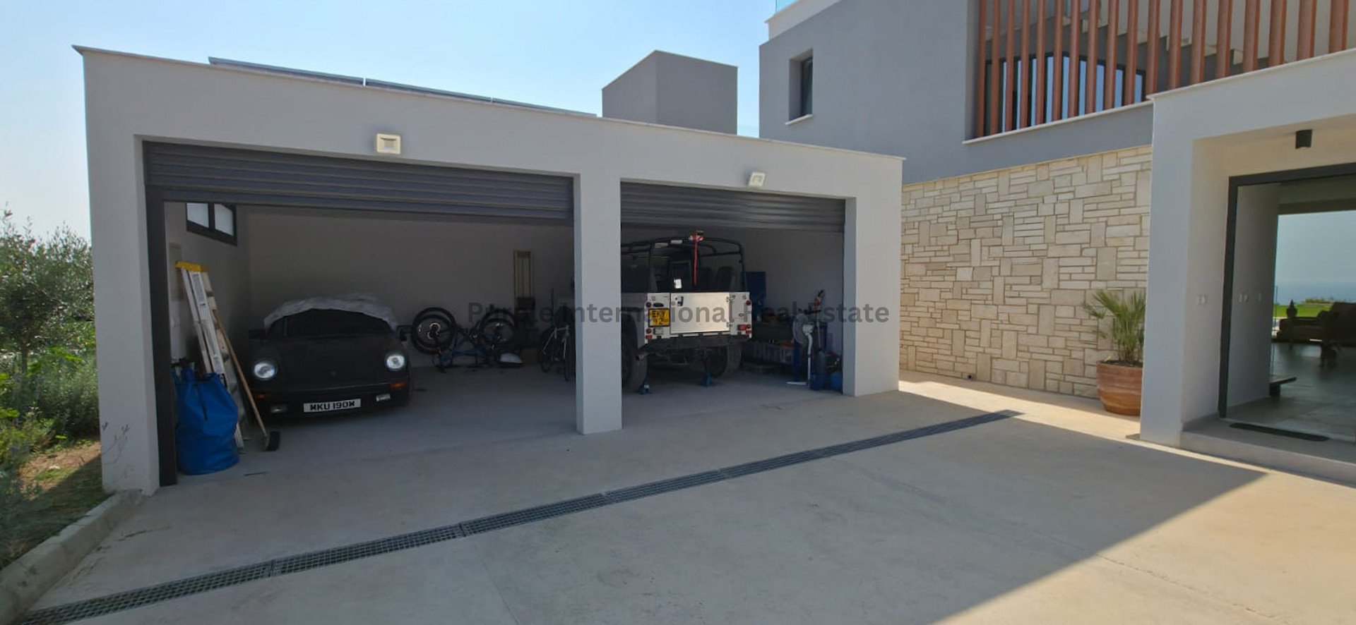 4 bedrooms Villa in Tala, Paphos, Cyprus No. 39255