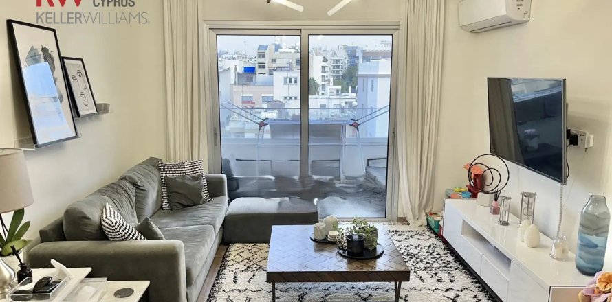 Квартира с 3 спальнями в Никосия, № 50536