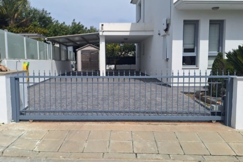 3 bedrooms Townhouse in Latsia, Nicosia,  No. 50540 26