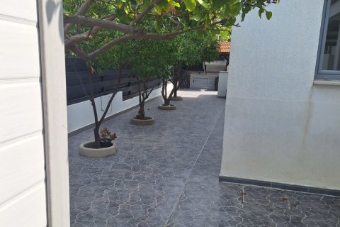 3 bedrooms Townhouse in Latsia, Nicosia,  No. 50540 25