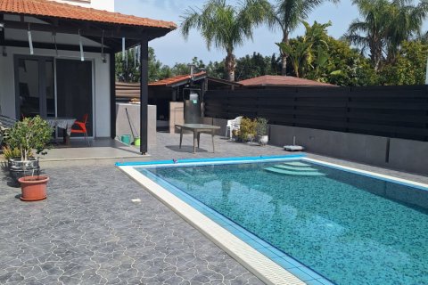 3 bedrooms Townhouse in Latsia, Nicosia,  No. 50540