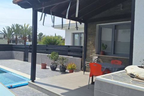 3 bedrooms Townhouse in Latsia, Nicosia,  No. 50540 14