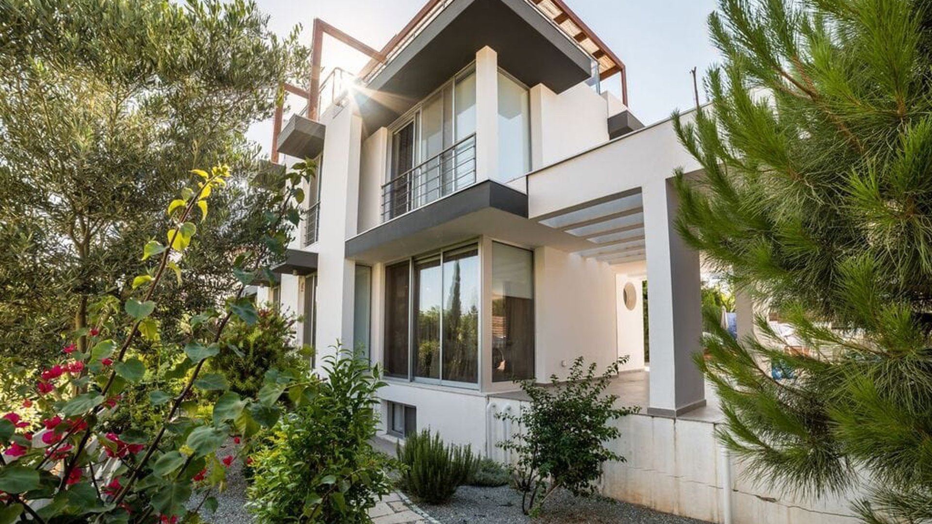 4 bedrooms Villa in Limassol, Cyprus No. 28247
