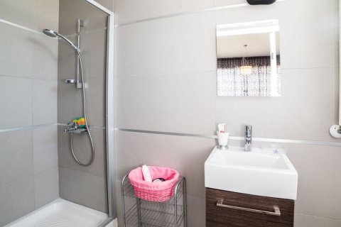 4 bedrooms Villa in Limassol, Cyprus No. 28247